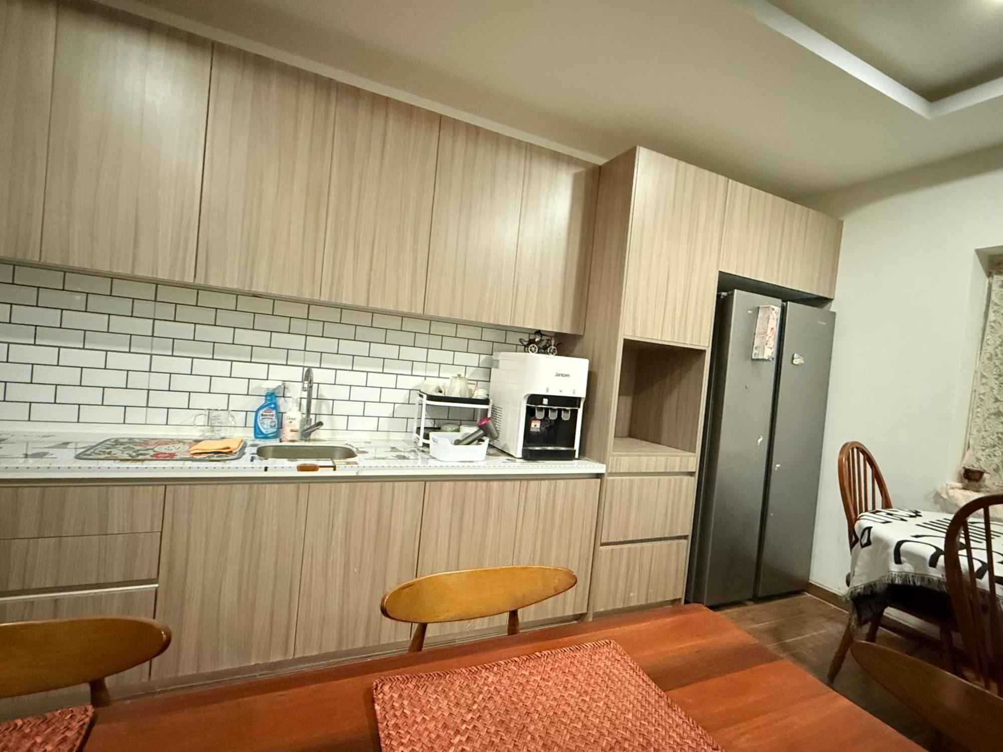 Apartment Cyber Highview-a Self Designed